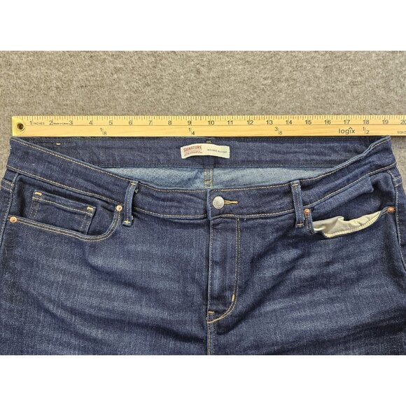 Signature by Levi Strauss Mid Rise Bootcut Jeans Womens 22 W38 L29 Blue - Picture 6 of 9